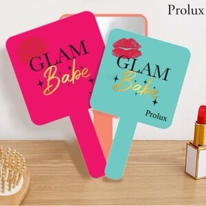 1 Hand mirror 3 different colors available